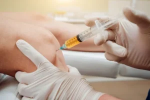 أضرار حقن الكورتيزون للركبة أكثر من فائدتها على المدى الطويل
