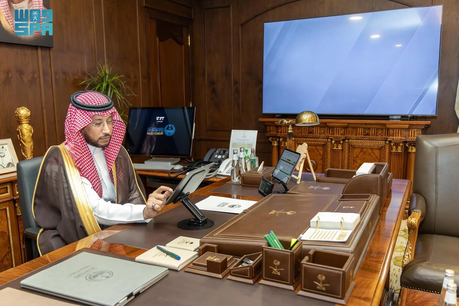 نائب أمير منطقة عسير يدشّن حملة “صيّف بصحة” 