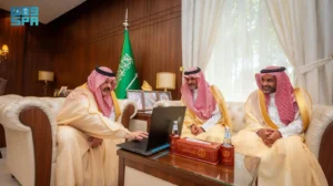 أمير منطقة حائل يدشّن مبادرة “أبناؤنا بعيون الصحة”