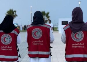 متطوعو الهلال الأحمر بالشرقية يقدمون نحو 50 ألف ساعة عمل في 6 أشهر