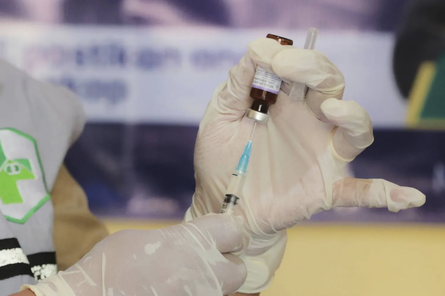 لآثاره الجانبية الخطيرة .. تعليق ترخيص لقاح فيروس «شيكونغونيا» 