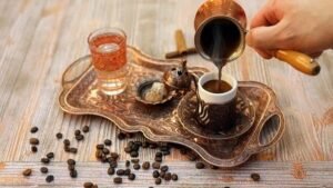 بحث علمي يكشف فوائد مذهلة لتناول القهوة بكميات محددة