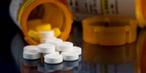 علماء يابانيون يطورون بديلًا آمنًا للمسكنات الأفيونية