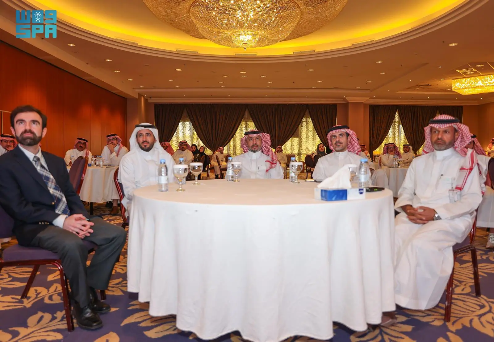 الخدمات الطبية بوزارة الداخلية تُقيم ورشة عمل عن تطبيقات الذكاء الاصطناعي في الخدمات الطبية