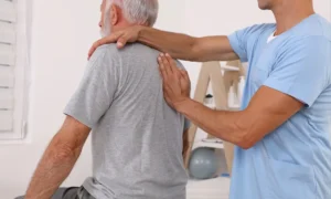  1.4 مليار شخص في مهب الوهن.. العلاج الطبيعي يحارب الضعف من أجل “جودة الحياة”