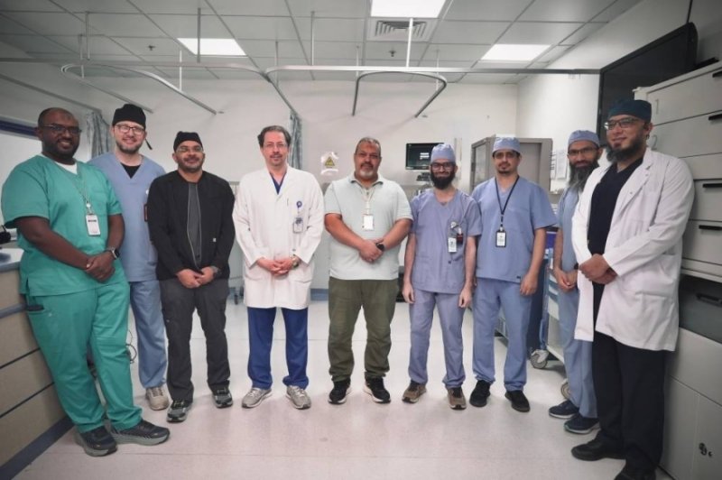 “طبية مكة ” تنقذ حياة مواطنين من تمزّق الحاجز البطيني دون جراحة 