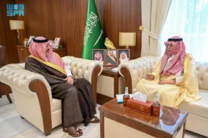 أمير حائل يستقبل الرئيس التنفيذي لشركة نبع الصحة