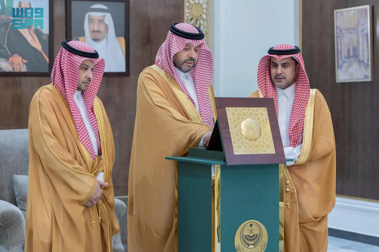 أمير الحدود الشمالية يُدشِّن فعاليات اليوم العالمي لسلامة المرضى