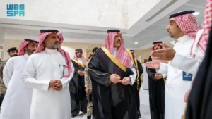 أمير حائل يطّلع على آخر تطورات وأقسام مستشفى حائل العام الجديد