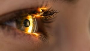 شريحة لاسلكية تعيد الرؤية لمرضى التنكس البقعي