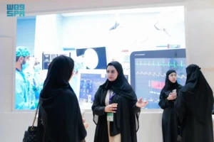"الداخلية" تحقق تكاملًا نوعيًا: إطلاق حلول الذكاء الاصطناعي وتطبيقات الاستجابة السريعة في الخدمات الطبية 1 992