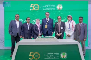 “التخصصي” يحتفي بإنجاز ستانفورد ويعرض تفوقه في زراعة الأعضاء