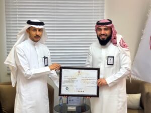 الهلال الأحمر يمنح الفرع الشمالي للغذاء والدواء شهادة الامتثال للسلامة الإسعافية