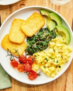 تجنب “إمساك المسافر”: 7 نصائح خبراء للحفاظ على الهضم أثناء السفر