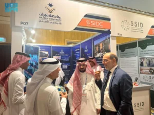 كلية طب الأسنان بجامعة نجران تشارك في المؤتمر السعودي العالمي لطب الأسنان