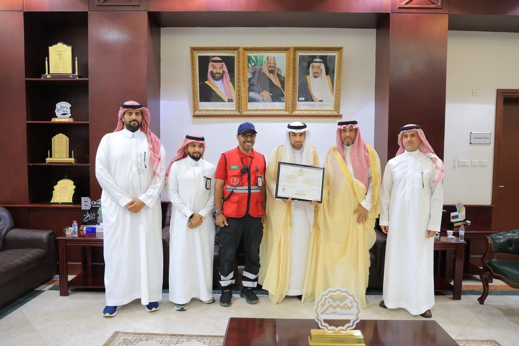 ضمن مشروع “معاذ”: الهلال الأحمر يمنح مقر البكيرية شهادة الامتثال الإسعافي والجودة 