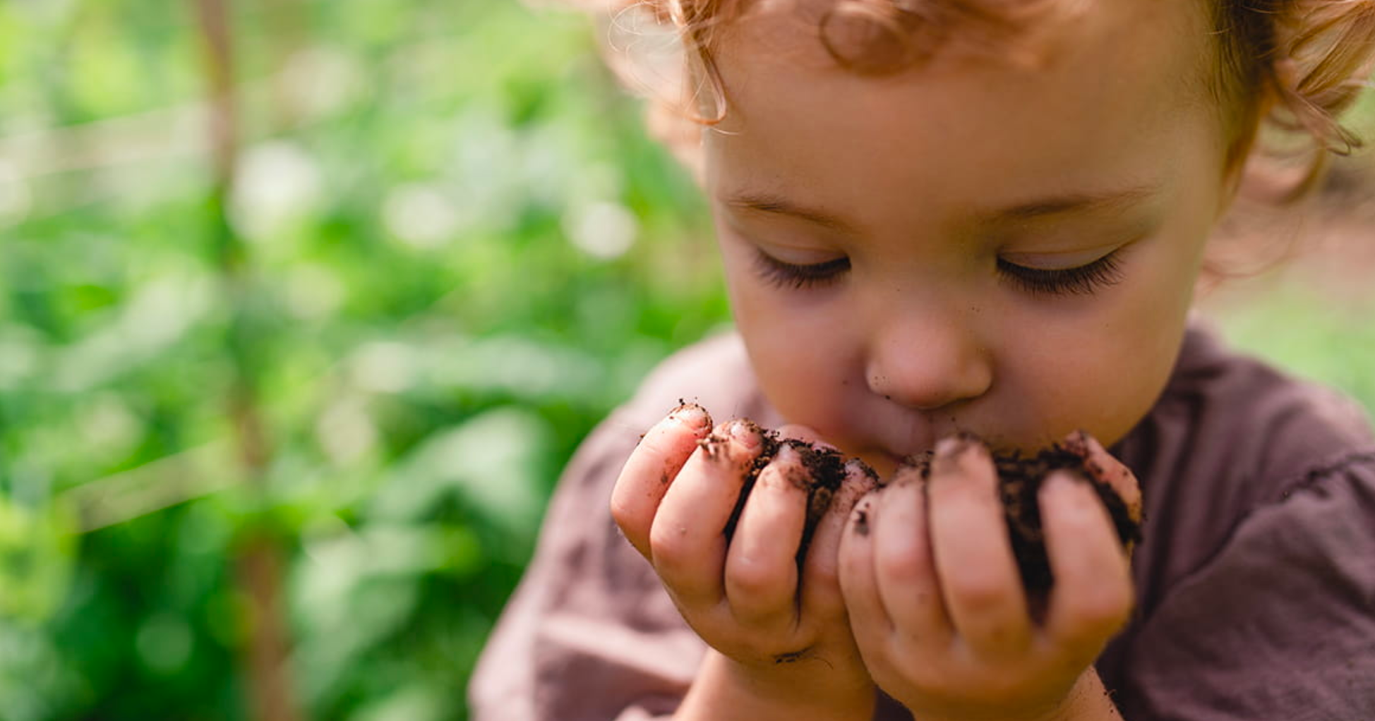 الخشب والرمل طعاماً.. اضطراب “بيكا” يصيب الأطفال ونقص الحديد قد يكون أحد مسبباته 