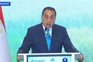 مدبولي ينفي شائعات انتشار “فيروس جديد” ويؤكد: الوضع تحت السيطرة ومعدلات الإصابة طبيعية