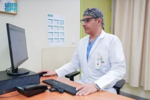 استشاري جراحة العظام في وزارة الداخلية يحصل على براءة اختراع لجهاز إنقاذ إصابات الحوض في الحوادث الشديدة