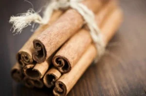 القرفة في الطب: 7 أمراض قد تساعد هذه التوابل في علاجها والوقاية منها