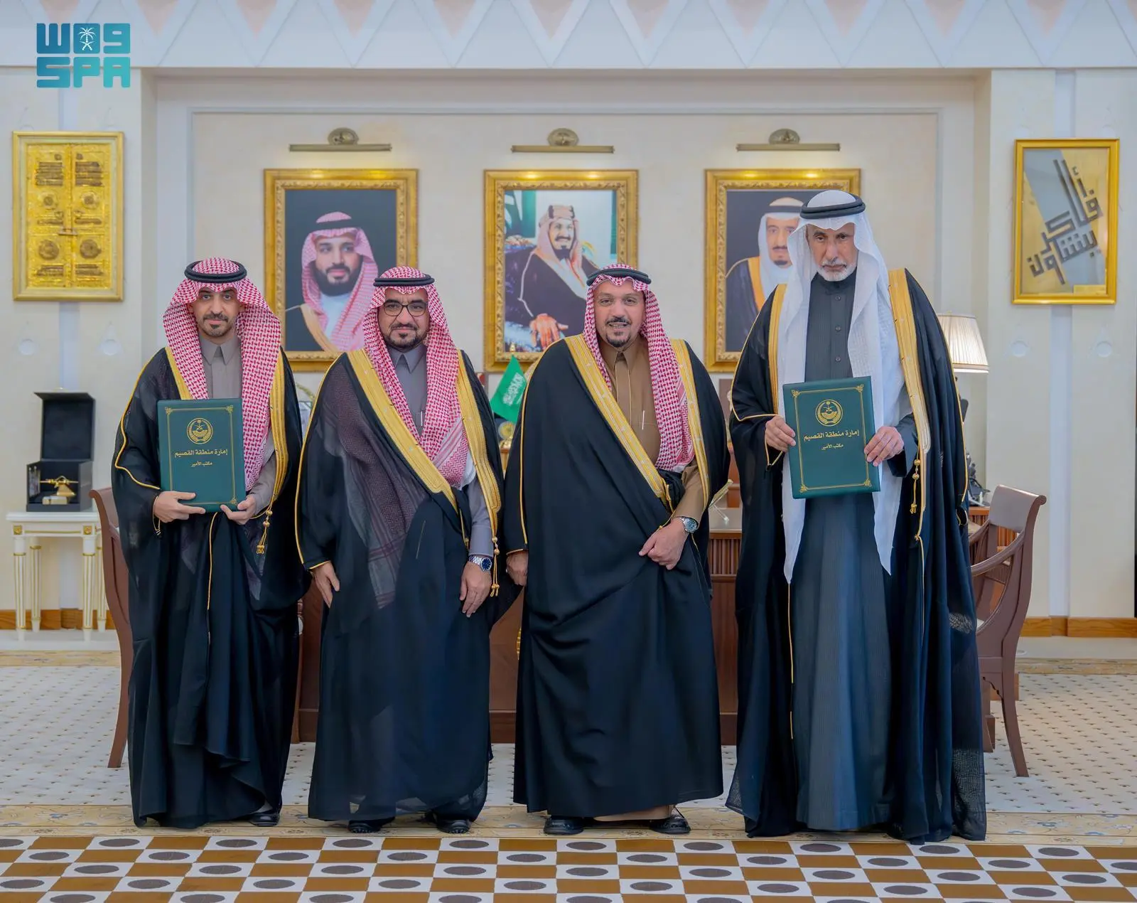 أمير منطقة القصيم يشهد توقيع عقد مشروع استثماري لإنشاء مركز تأهيل طبي ومنتجع صحي علاجي 