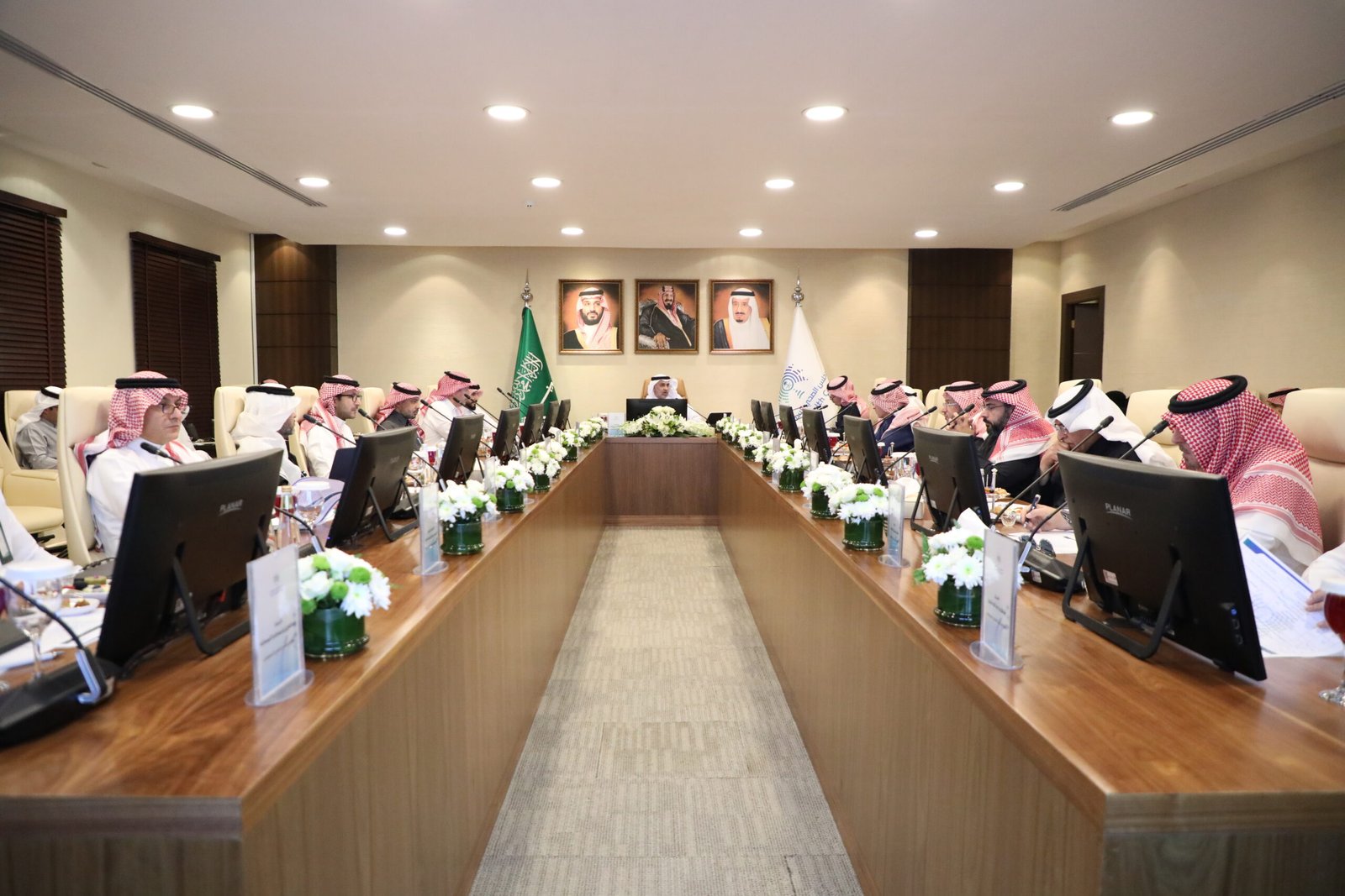 برئاسة الجلاجل .. المجلس الصحي السعودي يناقش مشروع نظام السلامة الإسعافية في الأماكن العامة 