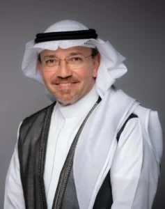 تتويج مسيرة الدكتور عبدالرحيم قاري بالدرجة العلمية الأعلى في طب النساء