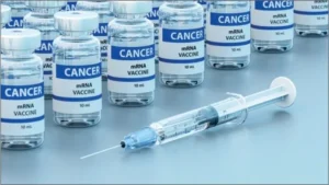 وداعاً للسرطان: لقاحات وقائية شاملة تدخل حيز التنفيذ في 2026