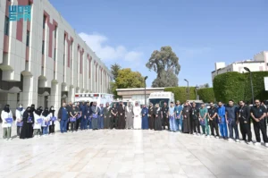 تجمع عسير الصحي يطلق مسار خدمة دعم القلب والرئة الصناعية خارج الجسم (ECMO)