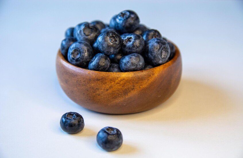 إكسير الشباب في أوراق التوت.. دراسة تكشف سلاحاً طبيعياً ضد الشيخوخة 