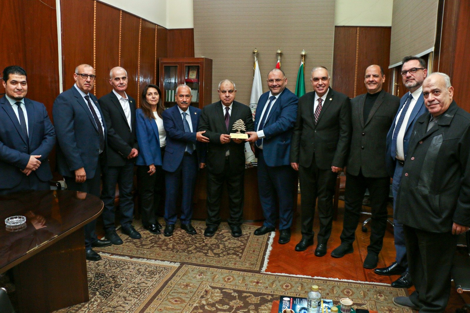 وفد رسمي من نقابة أطباء لبنان طرابلس يزور مقر اتحاد الأطباء العرب بالقاهرة.. 