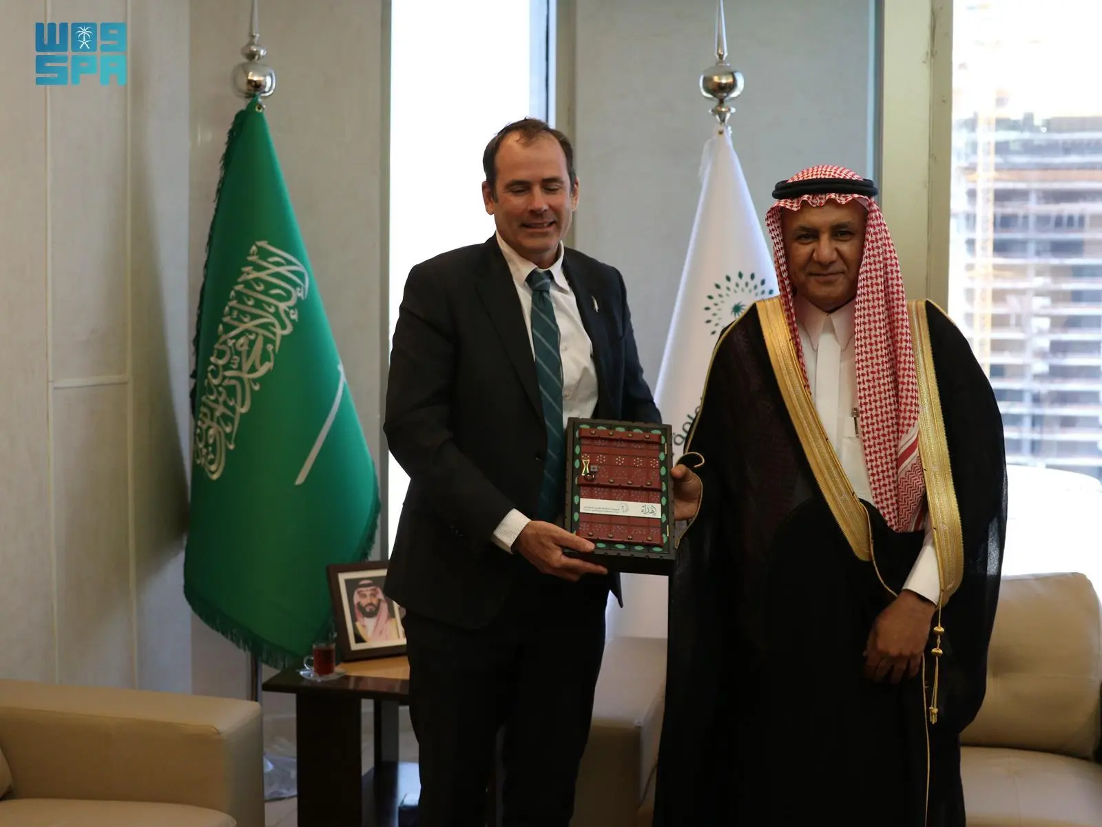 رئيس الهيئة العامة للأمن الغذائي يستقبل السفير النيوزيلندي لدى المملكة 