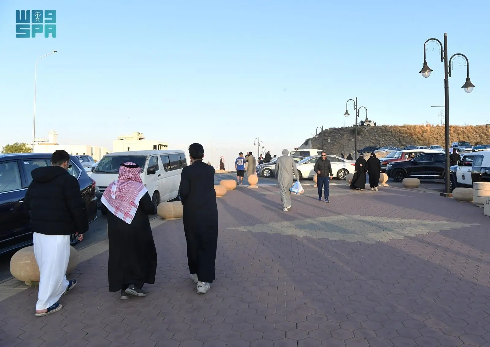 صيام كبار السن.. شرب كميات كافية من السوائل بين الإفطار والسحور 