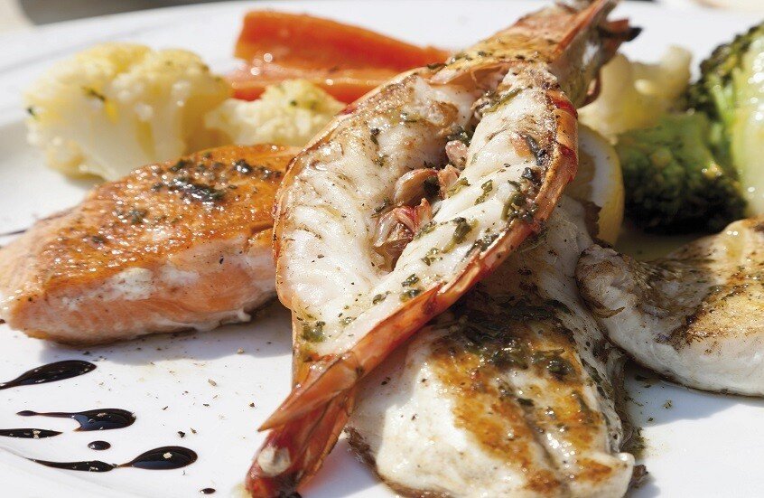 درع التغذية.. أطعمة تكبح نمو الأورام وأخرى تفتح لها الأبواب 