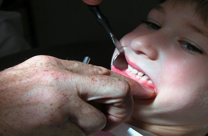 دراسة أمريكية: نقص “الليكوبين” يرفع خطر أمراض الفم لثلاثة أضعاف 