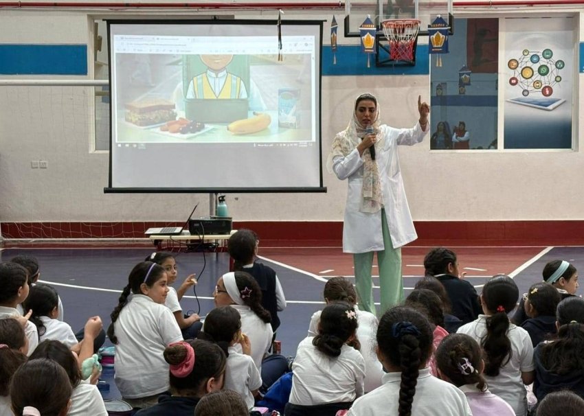 مجمّع الملك عبدالله الطبي يُنفذ مبادرات توعوية لتعزيز الصحة في جدة 