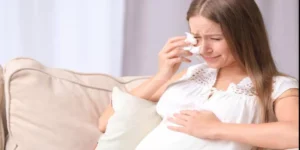 تحذيرات طبية من “صمت الحمل”: الاكتئاب والقلق يهددان صحة الأم والجنين