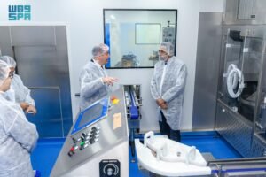 وزير الصناعة1