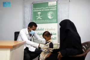 العيادات المتنقلة لمركز الملك سلمان تقدم خدماتها لـ411 مستفيدًا في حجة